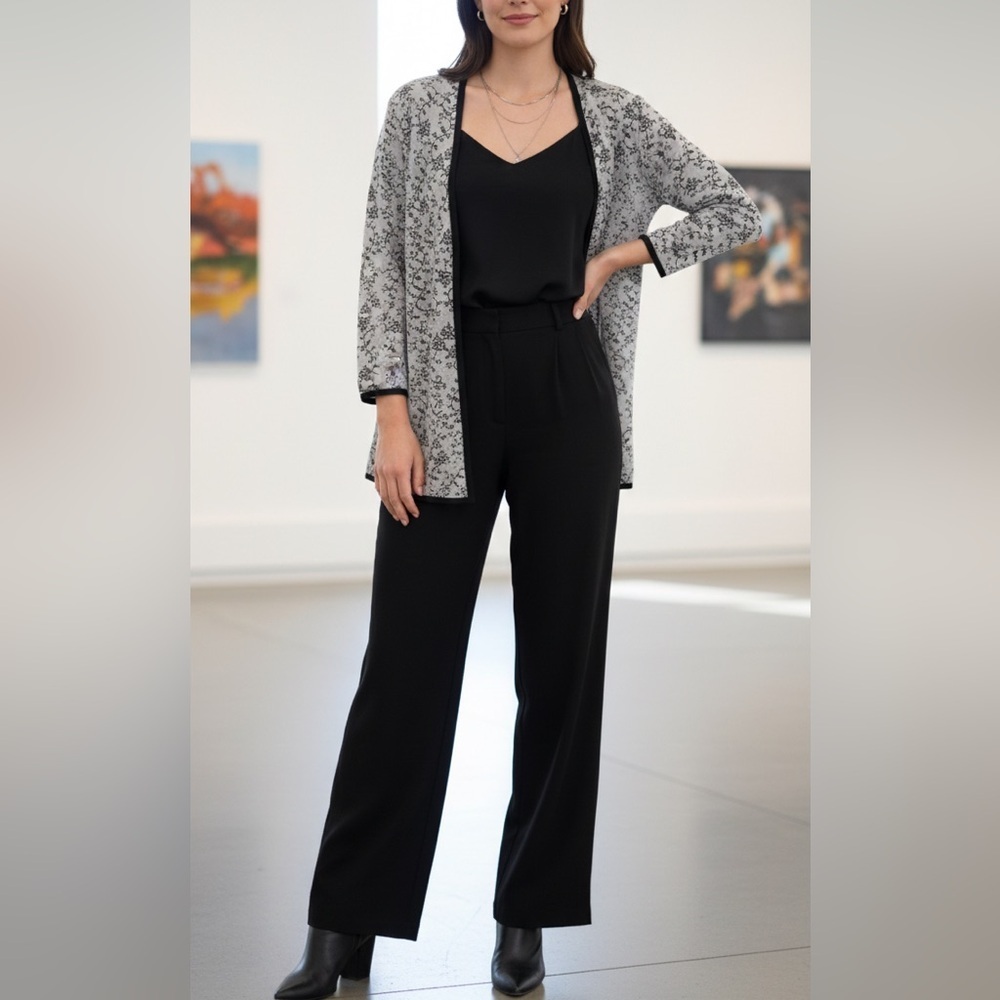 Exclusively Misook Black & Gray Floral Knit Cardigan
